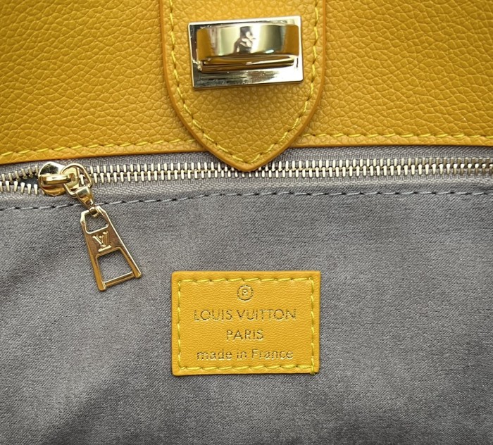 Louis Vuitton Womens Shoulder Bags Handbags Luxury Brand Fashion ON MY SIDE PM M57728
