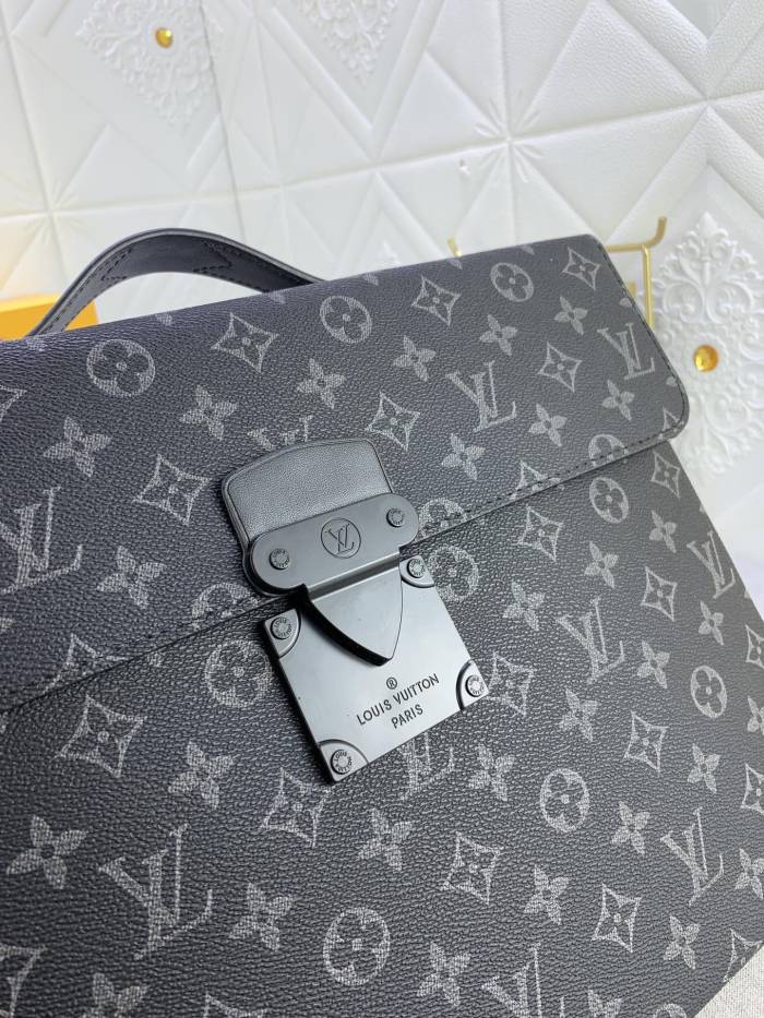 Louis Vuitton Womens Mens Shoulder Bags Handbags Luxury Brand Fashion S LOCK BRIEFCASE M20835