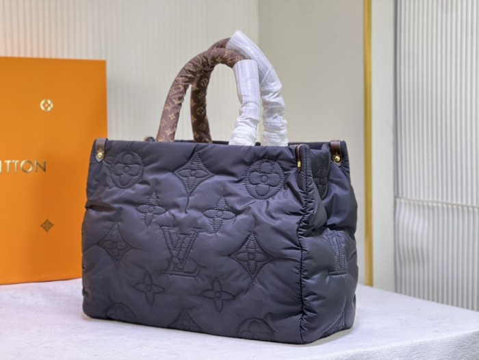 Louis Vuitton Womens Bags Handbags Luxury Brand Louis Vuitton Winter ONTHEGO MM M44576 Handbags for Women Monogram coated canvas