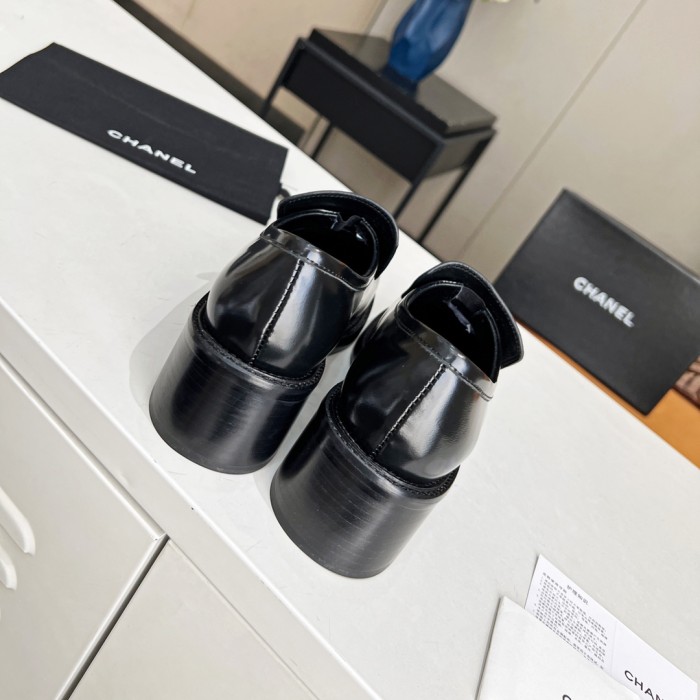 Chanel Women Shoes Casual Luxury Brand Fashion Shoes Breathable Design with Original Box