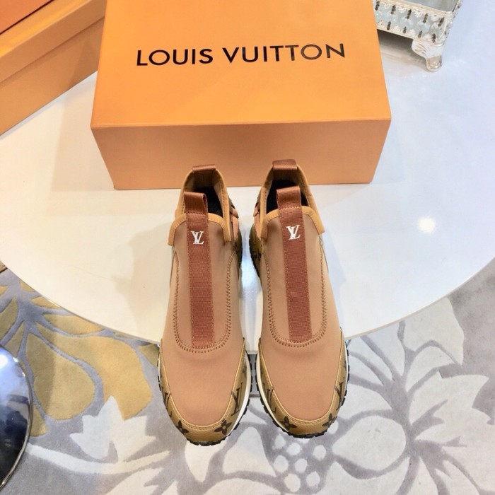 Louis Vuitton Womens Shoes Sports RUN AWAY SNEAKER Running Design Luxury Brand with Original Box