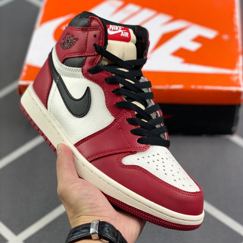 Nike Air Jordan 1 Retro High OG Chicago Reimagined AJ1 Sneakers Mens Womens Shoes Sneakers with Original Box 3472M2628