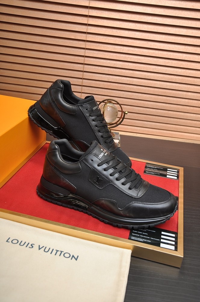 Louis Vuitton Men Shoes Sports RUN AWAY SNEAKER Running Design Luxury Brand with Original Box 1A9ZK8