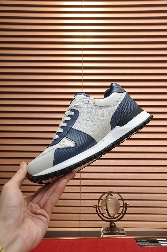 Louis Vuitton Men Shoes Sports RUN AWAY SNEAKER Running Design Luxury Brand with Original Box 1A9ZK8