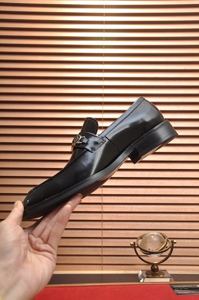 Louis Vuitton Men Shoes Dress Shoes Fashion Luxury Brand Mens Casual Shoes with Original Box