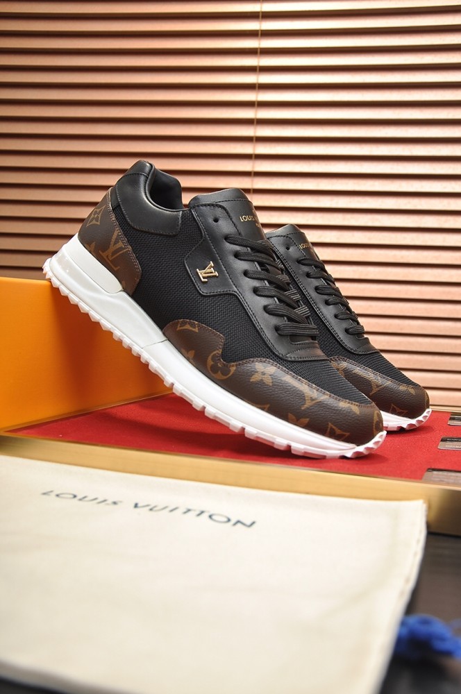 Louis Vuitton Men Shoes Sports RUN AWAY SNEAKER Running Design Luxury Brand with Original Box 1A9ZK8