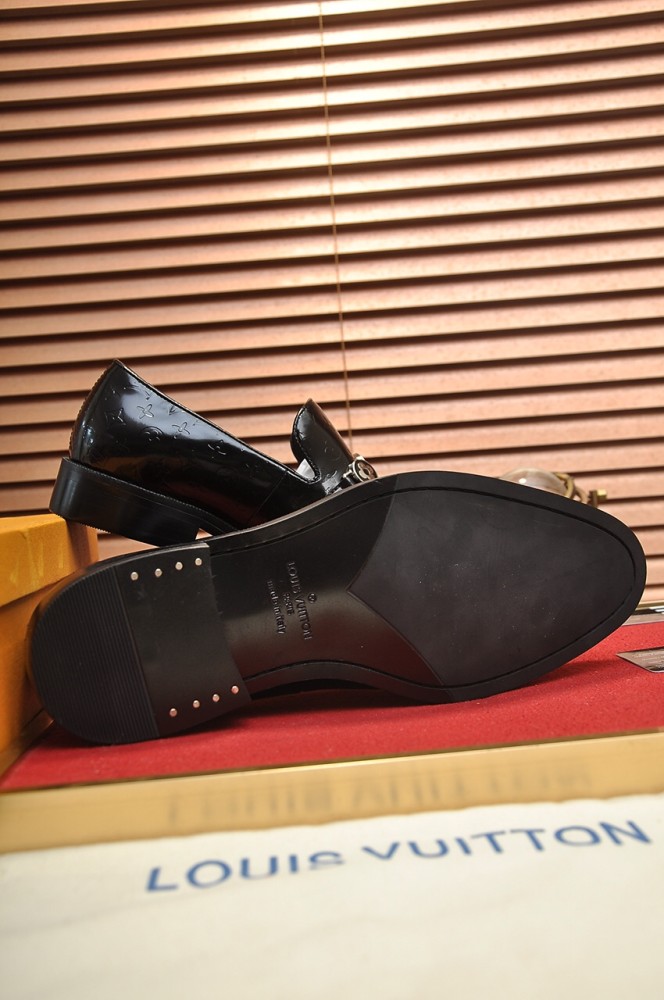 Louis Vuitton Men Shoes Dress Shoes Fashion Luxury Brand Mens Casual Shoes with Original Box