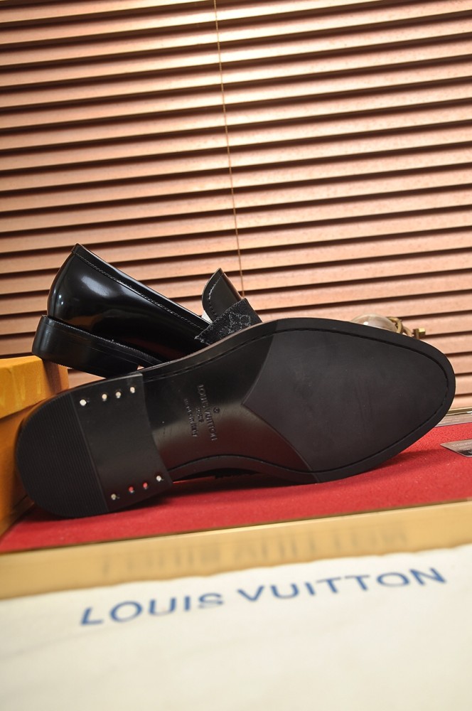 Louis Vuitton Men Shoes Dress Shoes Fashion Luxury Brand Mens Casual Shoes with Original Box