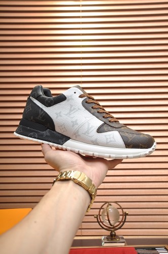 Louis Vuitton Men Shoes Sports RUN AWAY SNEAKER Running Design Luxury Brand with Original Box 1A9ZK8
