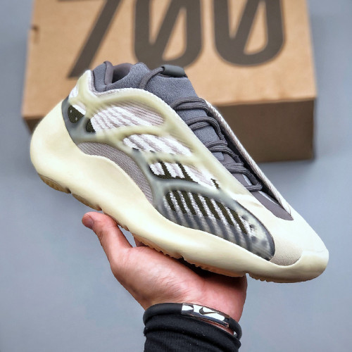 Adidas YEEZY Yeezy Boost 700 V3 Black sneakers Runner Sneakers Men Womens Shoes with Original Box A3334035