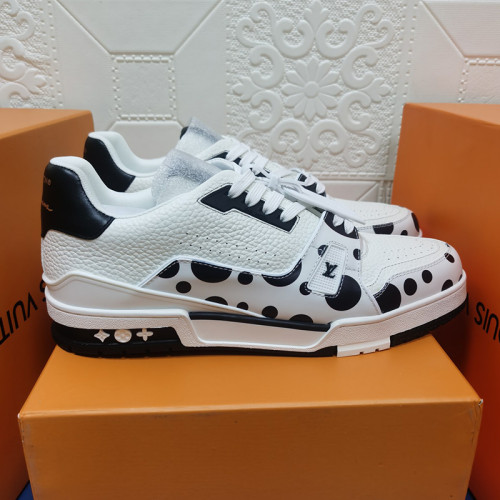 Louis Vuitton Mens Shoes Fashion Sneakers Design Luxury Brand LV TRAINER SNEAKER Mix of materials with Original Box 1A9JI9