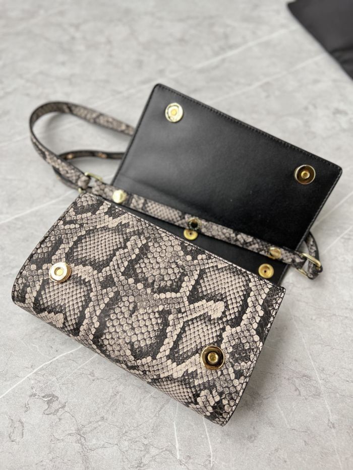 Dolce&Gabbana Womens Bags Shoulder Bag in quilted nappa leather Luxury Brand with Original Box