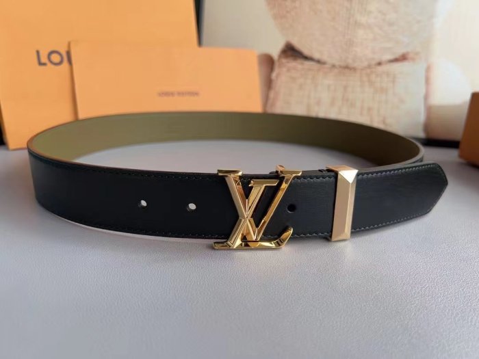 Louis Vuitton Mens Belt Luxury Brand Design Fashion Type with Original Box LV Pyramide 35MM Belt M0498S