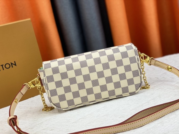Louis Vuitton Womens Bags Messenger Shoulder Bags Luxury Brand Wallet On Chain Ivy with Original Box M81911