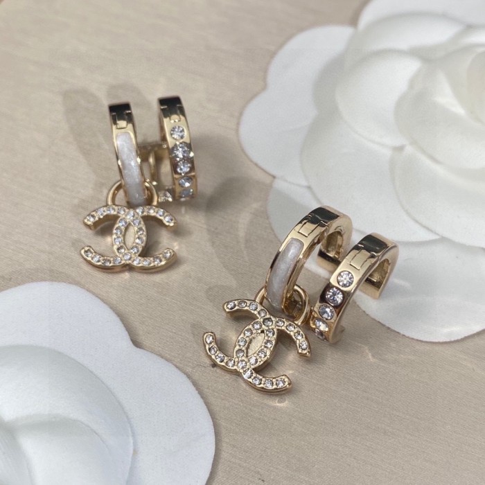 Chanel Luxury Womens Earrings