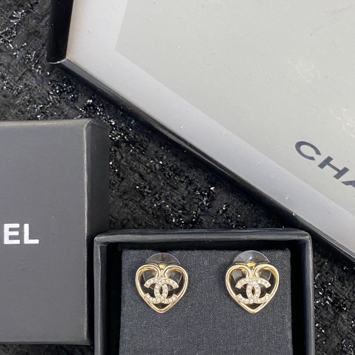 Chanel Luxury Womens Earrings