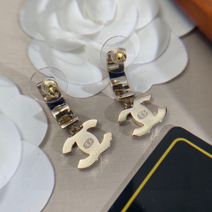 Chanel Luxury Womens Earrings
