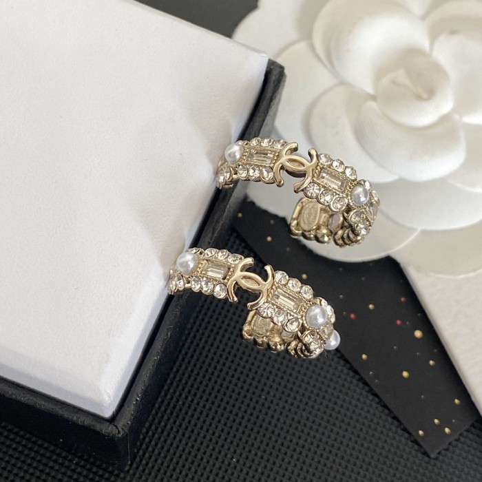 Chanel Luxury Womens Earrings