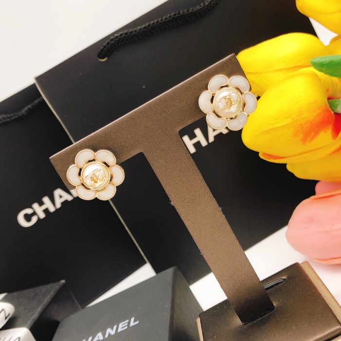 Chanel Luxury Womens Earrings