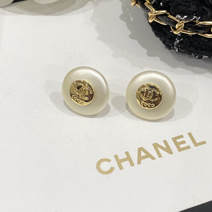 Chanel Luxury Womens Earrings