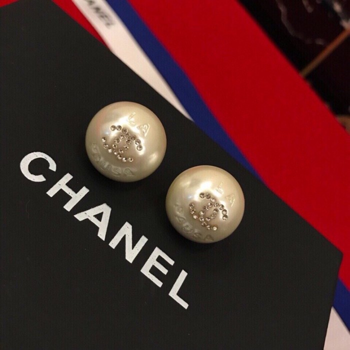 Chanel Luxury Womens Earrings