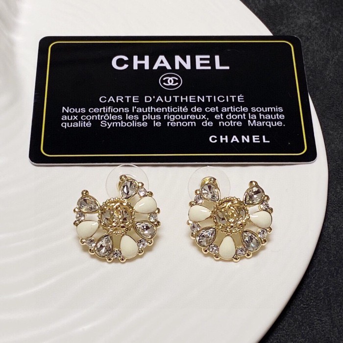 Chanel Luxury Womens Earrings