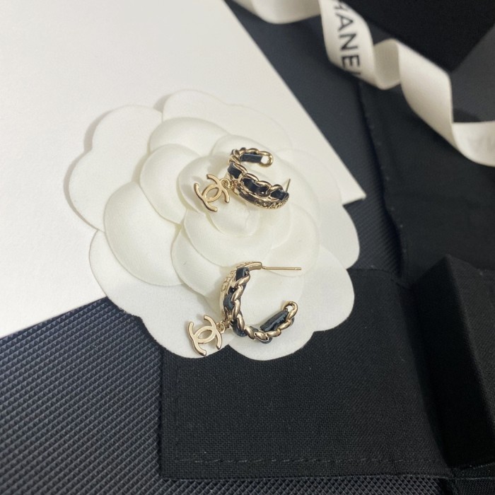 Chanel Luxury Womens Earrings
