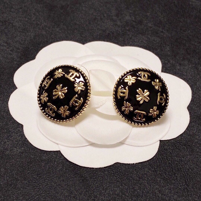 Chanel Luxury Womens Earrings