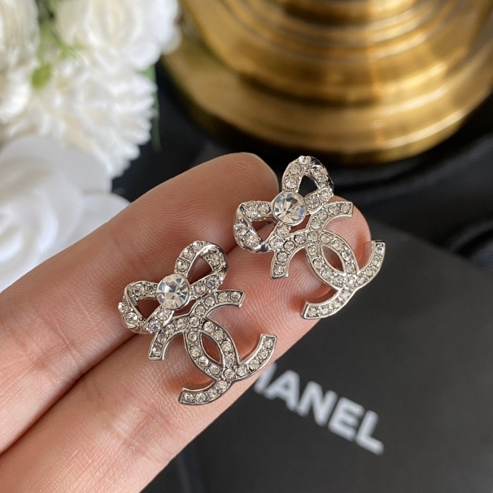 Chanel Luxury Womens Earrings