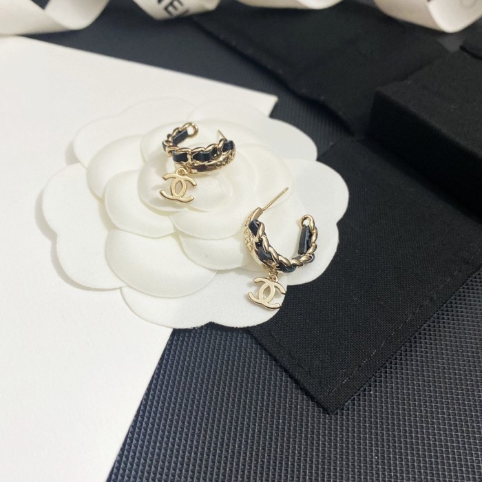 Chanel Luxury Womens Earrings
