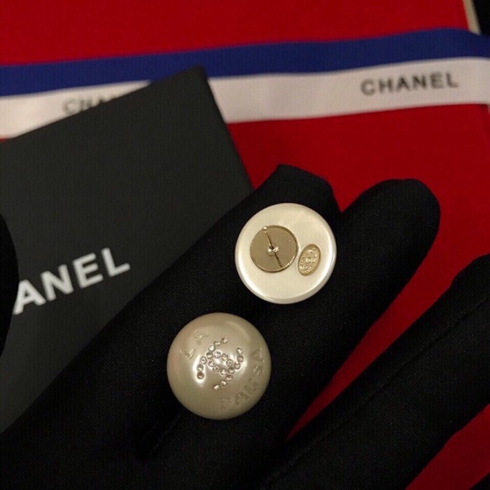 Chanel Luxury Womens Earrings
