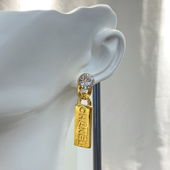 Chanel Luxury Womens Earrings