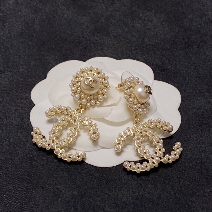 Chanel Luxury Womens Earrings