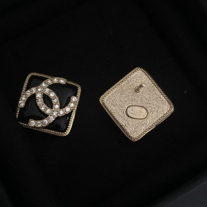 Chanel Luxury Womens Earrings