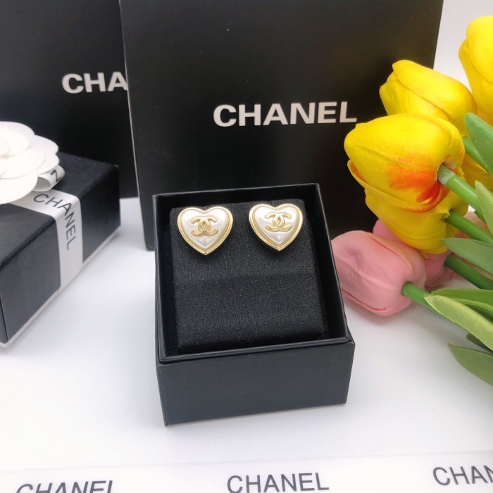 Chanel Luxury Womens Earrings