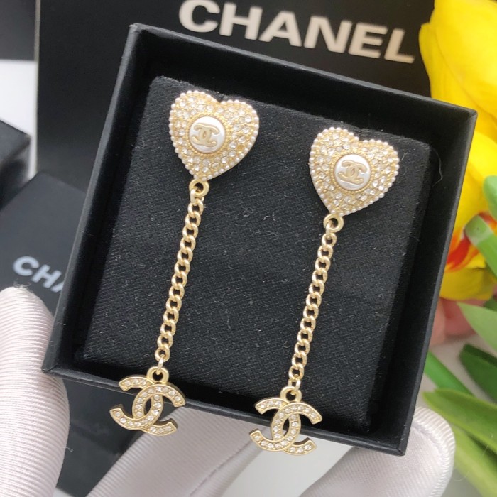 Chanel Luxury Womens Earrings
