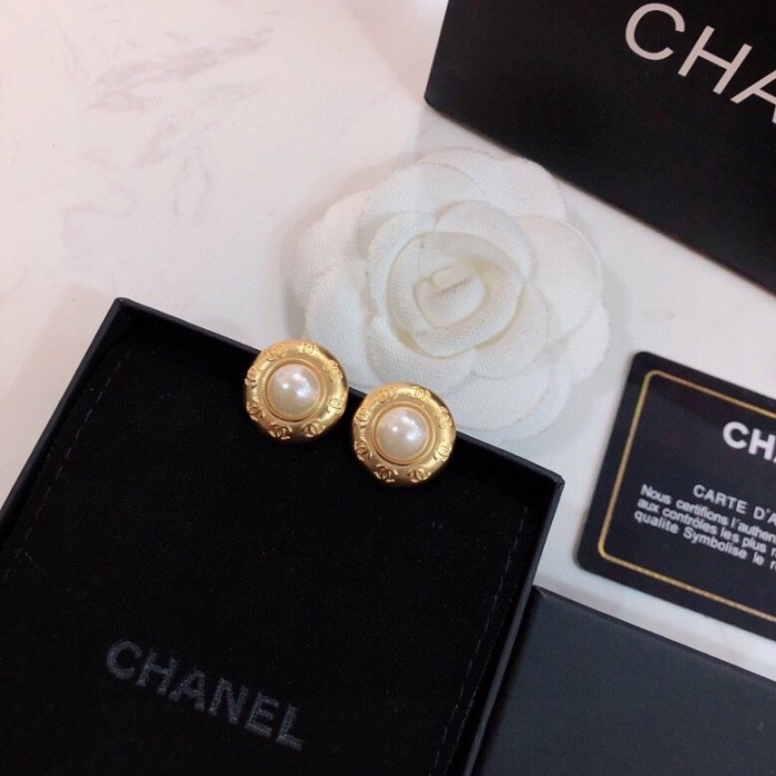 Chanel Luxury Womens Earrings