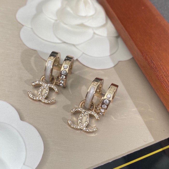 Chanel Luxury Womens Earrings