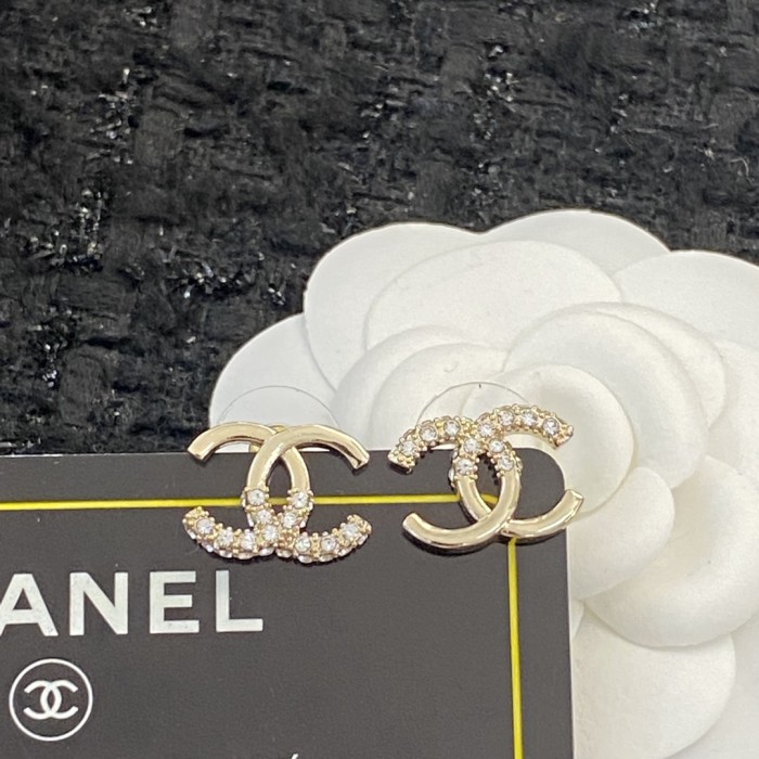 Chanel Luxury Womens Earrings