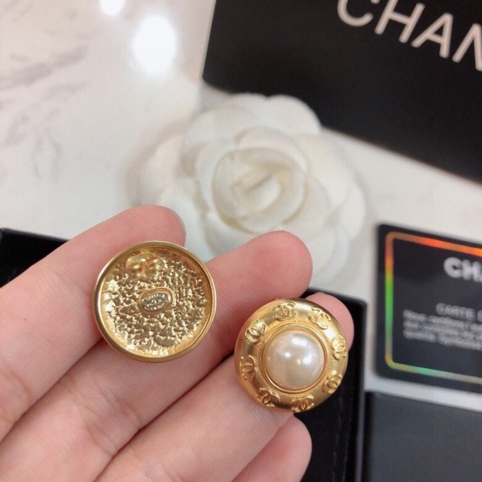 Chanel Luxury Womens Earrings