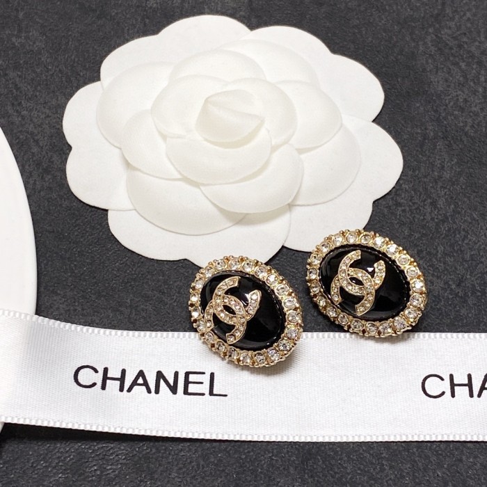 Chanel Luxury Womens Earrings