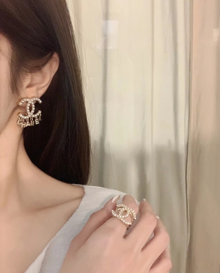 Chanel Luxury Womens Earrings
