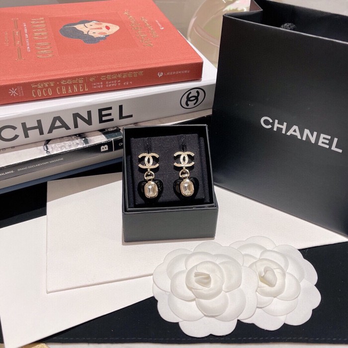 Chanel Luxury Womens Earrings