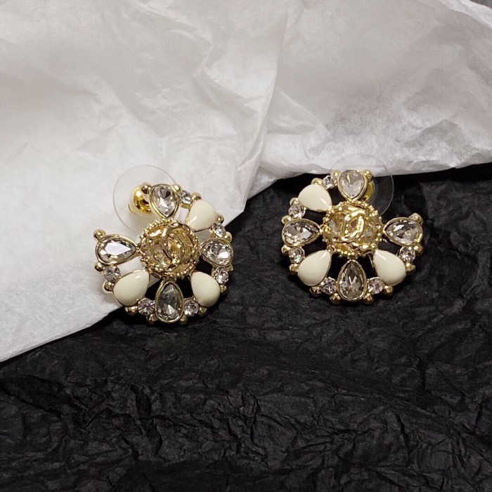 Chanel Luxury Womens Earrings