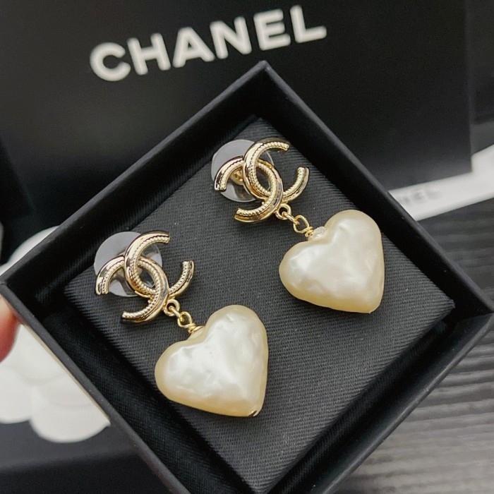 Chanel Luxury Womens Earrings