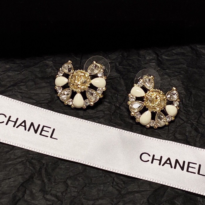 Chanel Luxury Womens Earrings