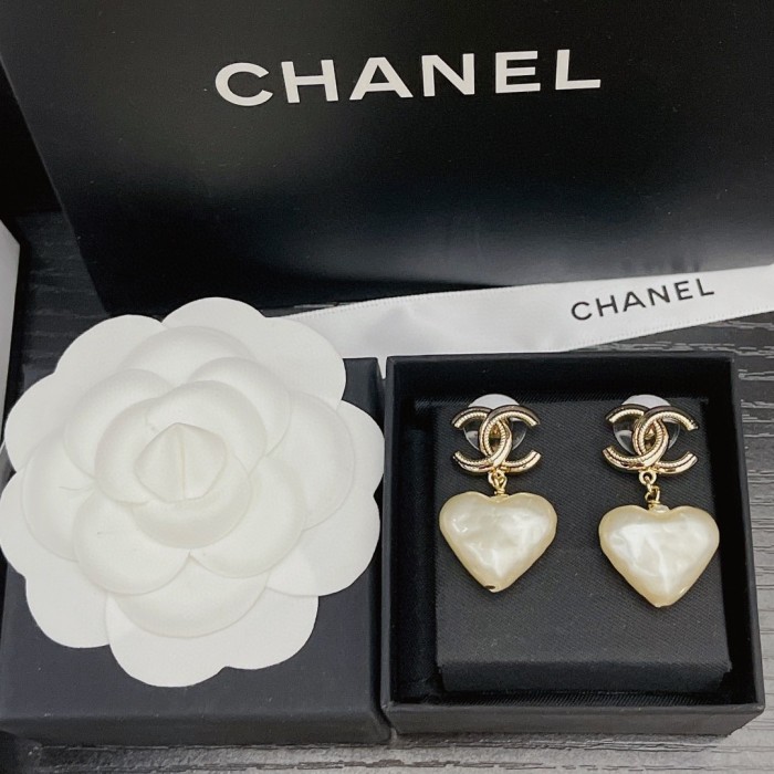 Chanel Luxury Womens Earrings