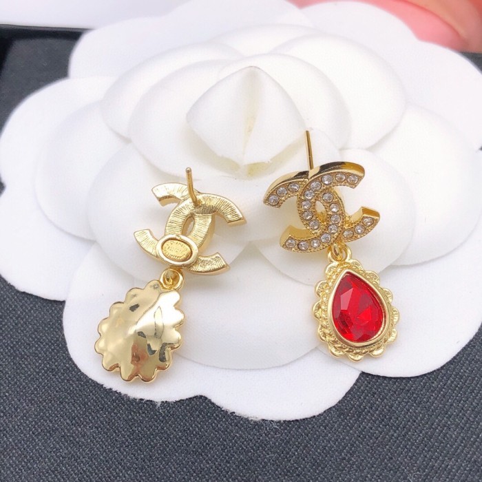 Chanel Luxury Womens Earrings