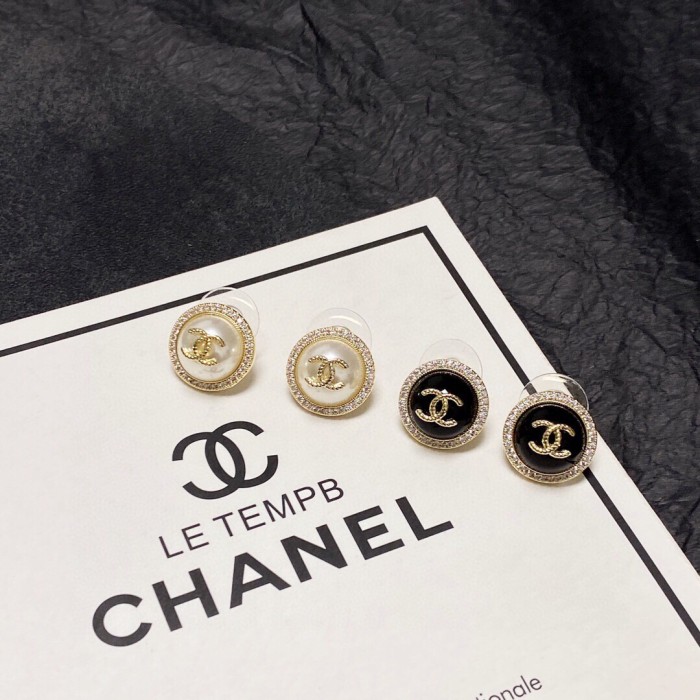 Chanel Luxury Womens Earrings