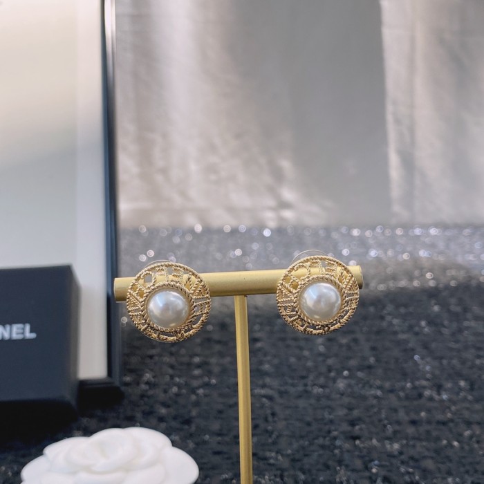 Chanel Luxury Womens Earrings